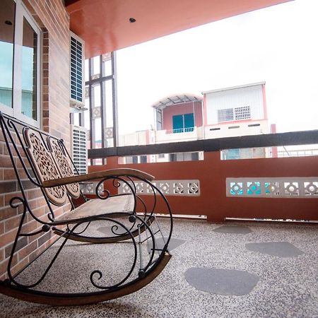 Ripoll'Es Homestay Chishang Luaran gambar