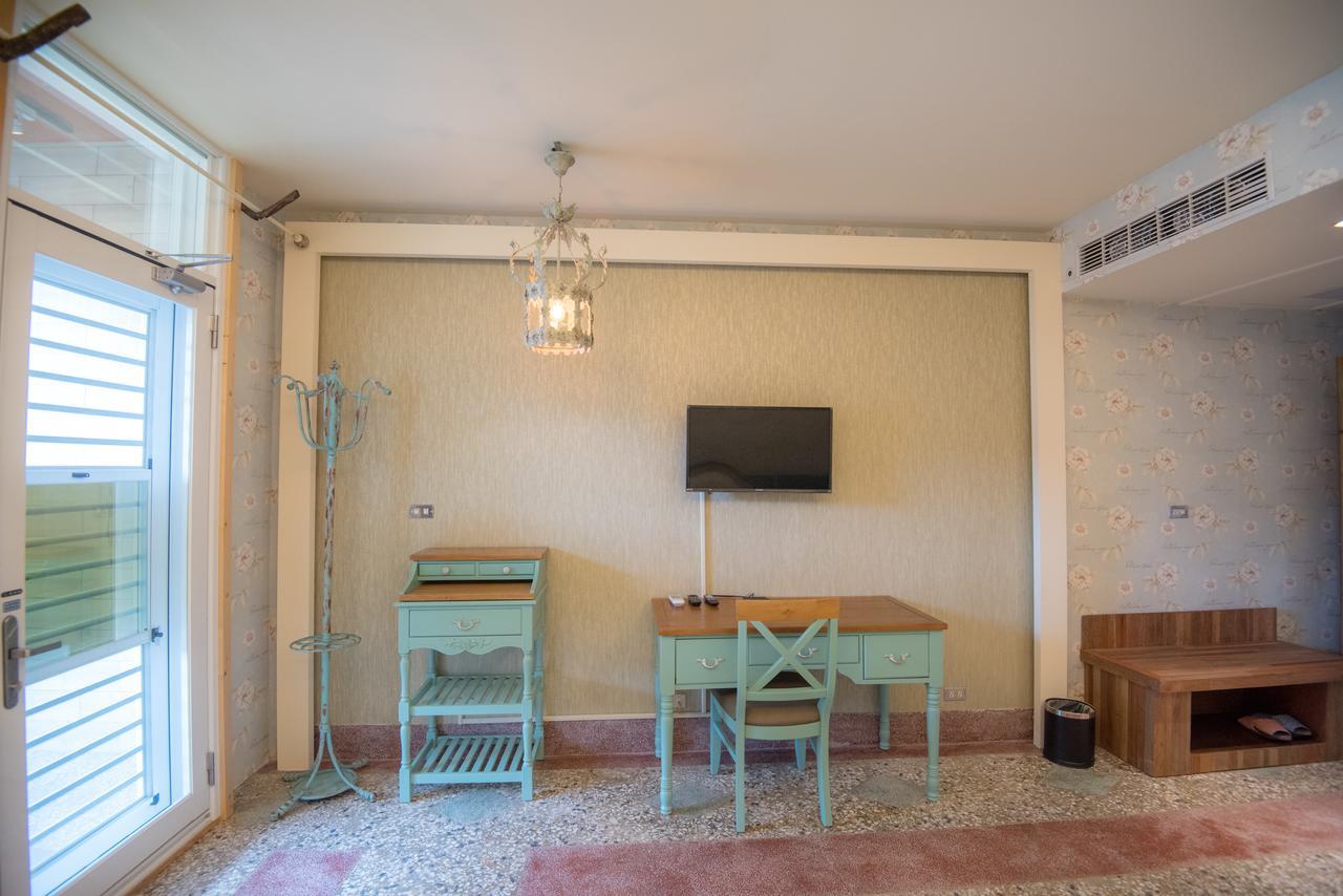 Ripoll'Es Homestay Chishang Luaran gambar